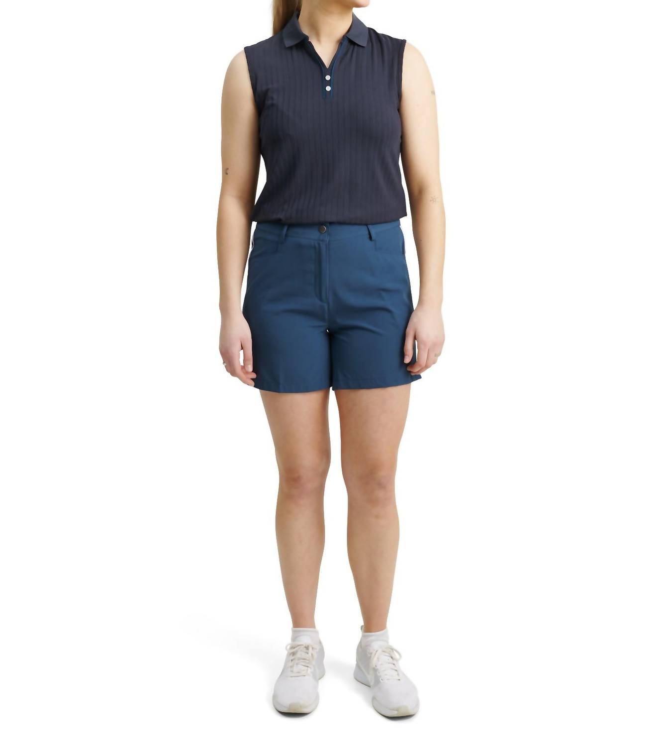 

Женские шорты Brook Stripe в цвете Peacock Blue Abacus Sportswear US