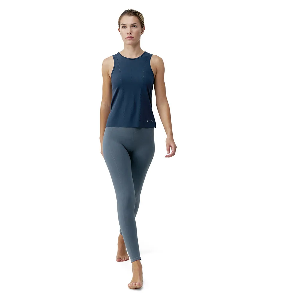 

Футболка Born Living Yoga Race, синий