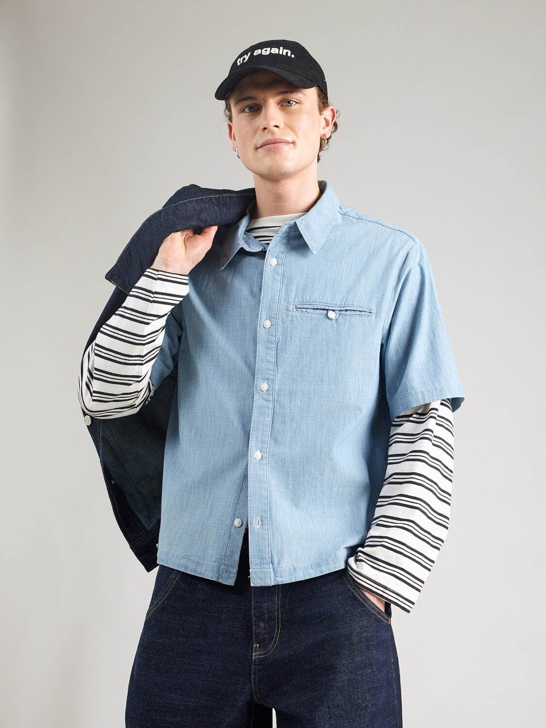 LEVI'S  Рубашка на пуговицах 'ZANDT' комфортного кроя в светло-голубом цвете — фото 3