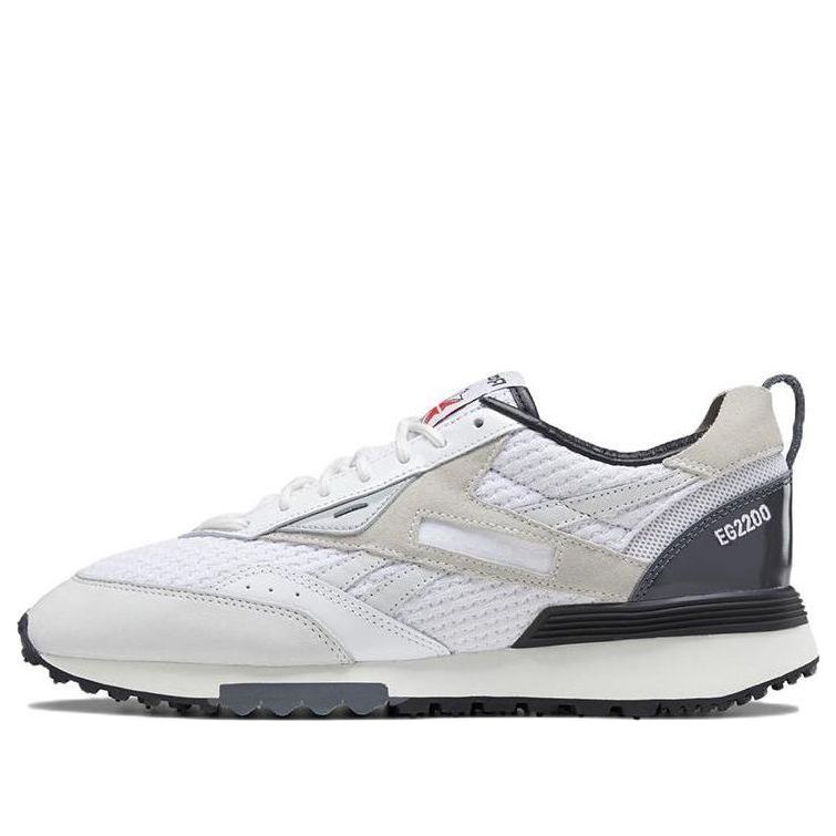 

Беговые кроссовки Reebok Engineered Garments x LX 2200 'White Black', белый