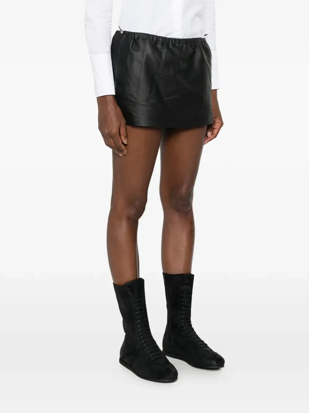 Кожаные мини-шорты-юбка Alexander Wang, черный — фото 3