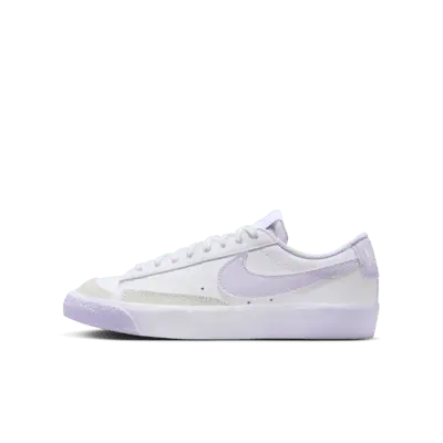 

Кроссовки Nike Blazer Low '77, цвет White/Lilac Bloom