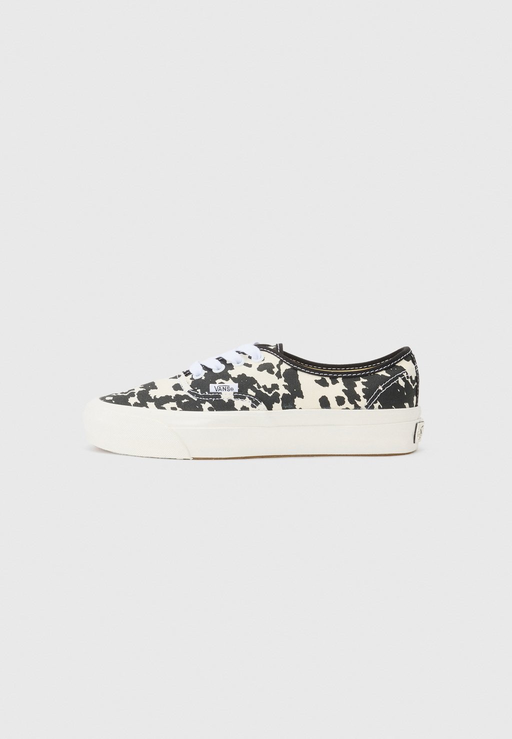 

Низкие кеды AUTHENTIC PREMIUM Vans, черный