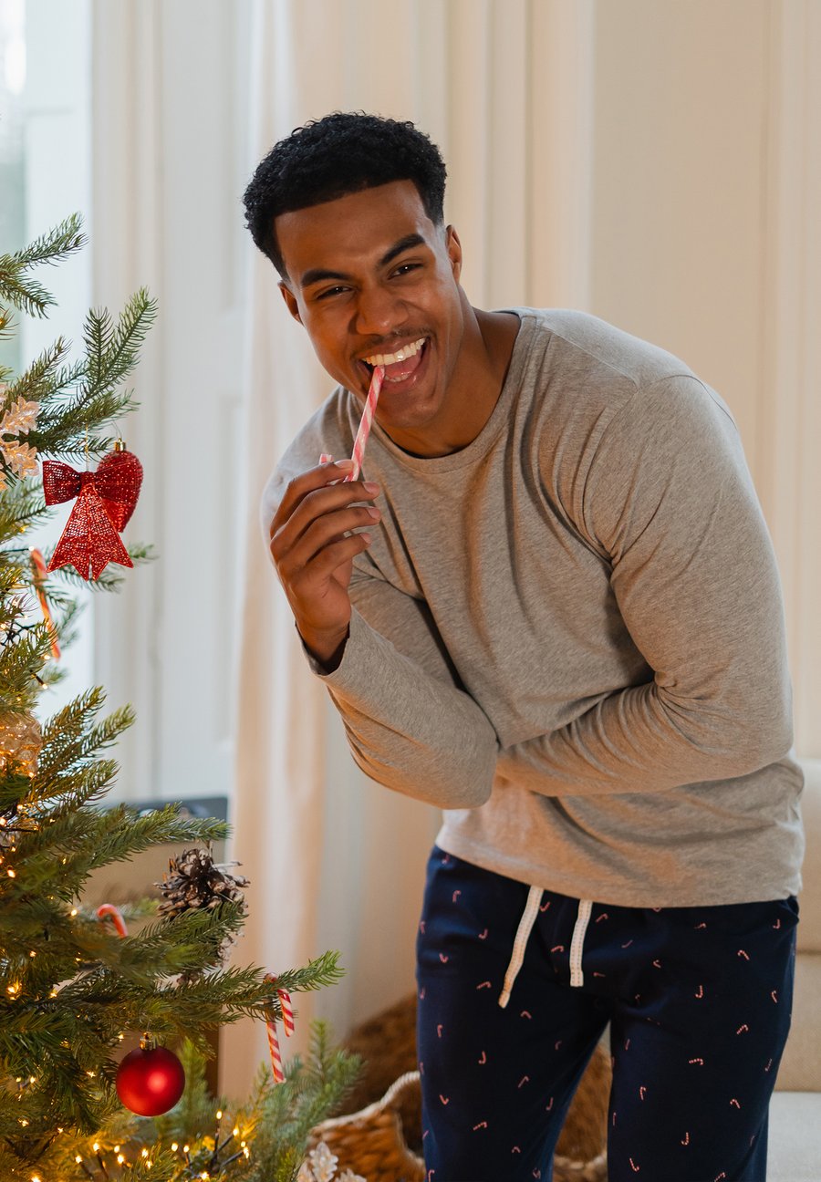 

Пижамный комплект Happy Shorts CHRISTMAS SET, Navy Sourdough/Grey