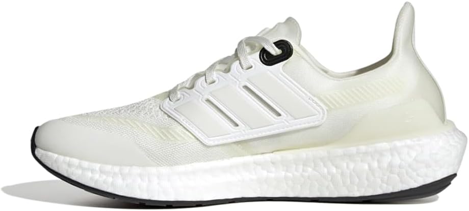 Мужские беговые кроссовки adidas Ultraboost Made to Be Remade, белый/черный — фото 3