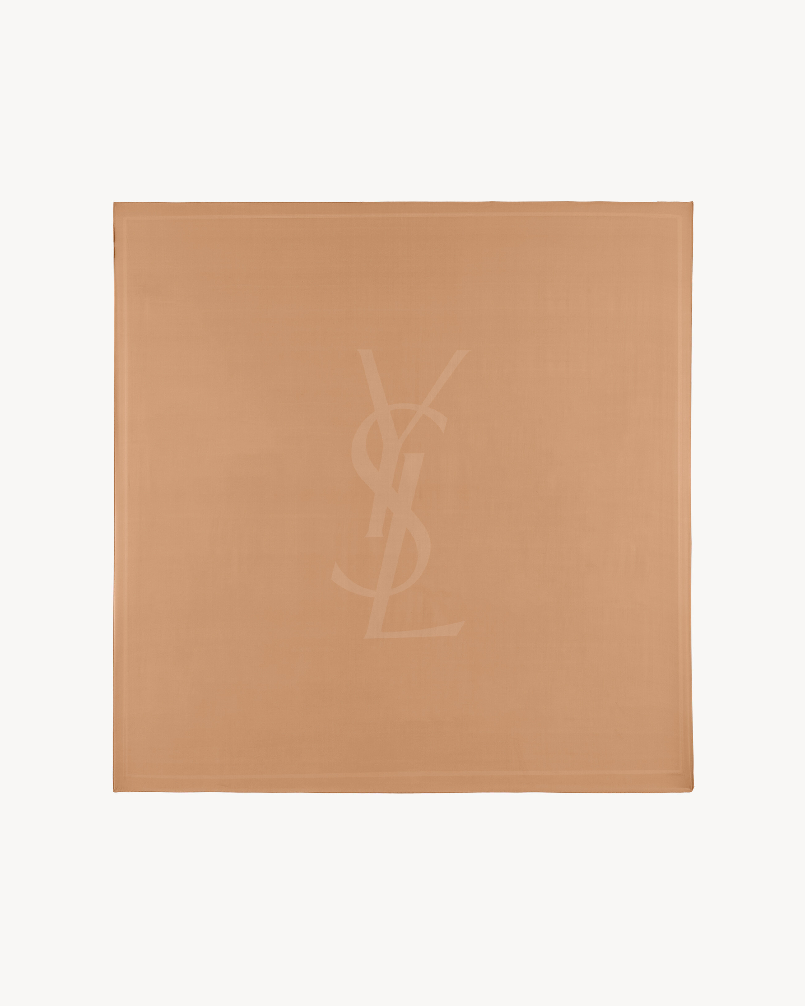 

Квадратный шарф CASSANDRE из шелкового шармеза Saint Laurent, коричневый