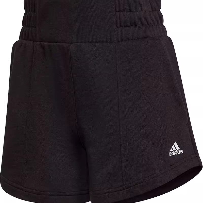

Повседневные шорты женские черные Adidas