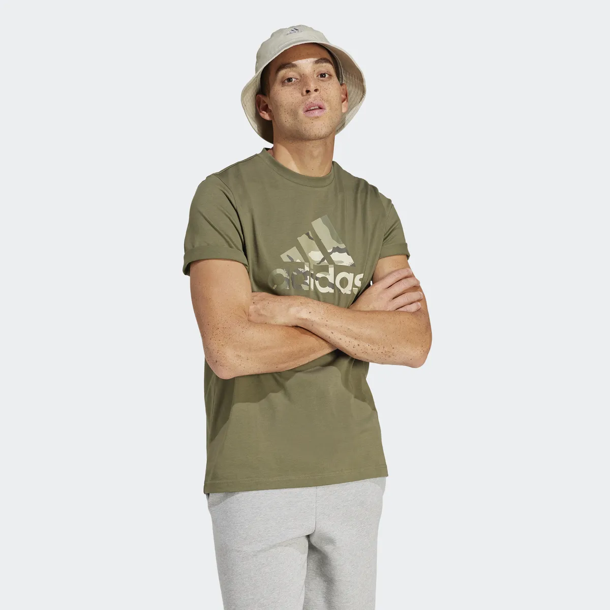 

Футболка Adidas Sportswear "M CAMO G T 1", цвет Olistr