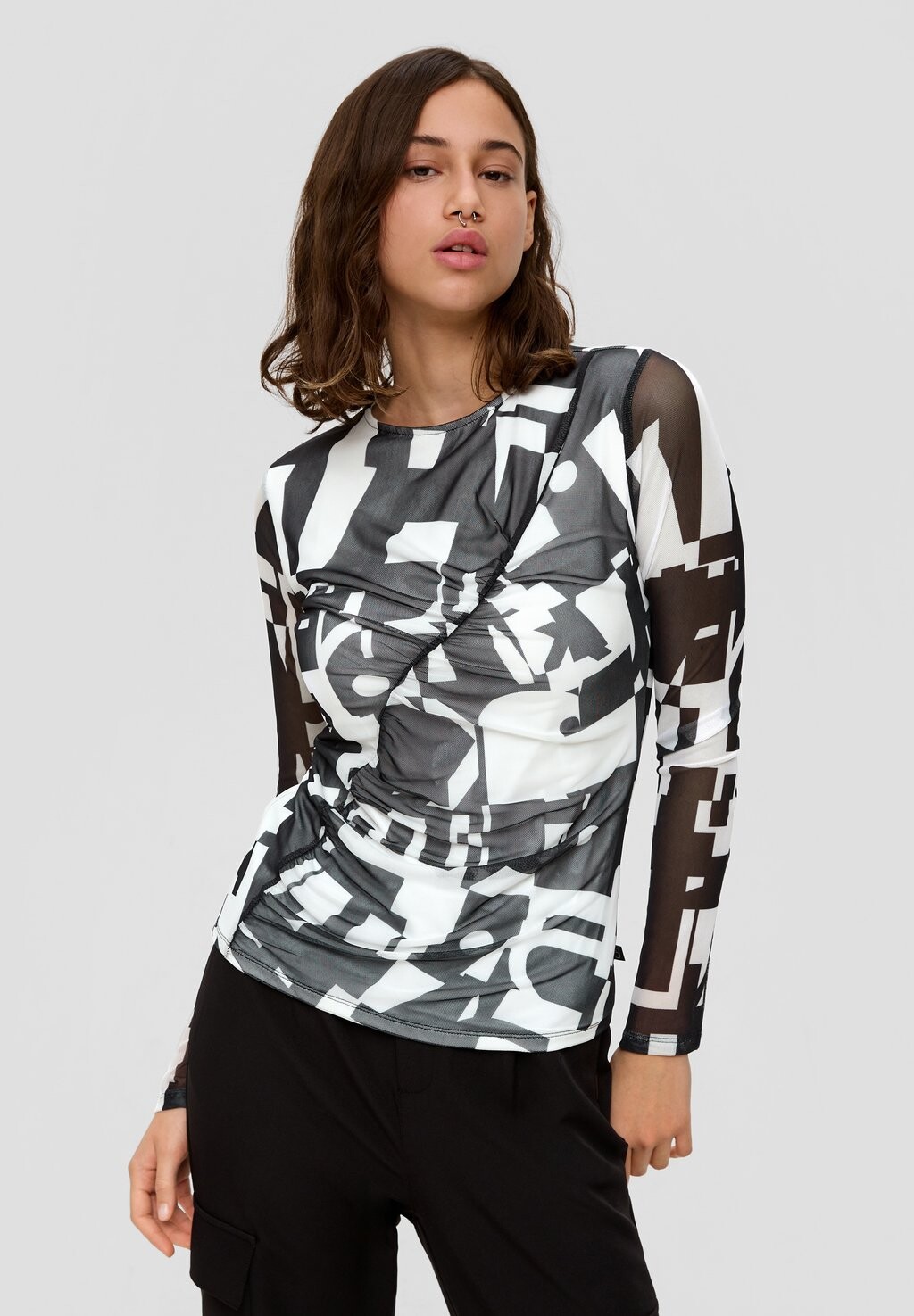 

Рубашка с длинными рукавами MIT ALL-OVER-PRINT QS, цвет schwarz