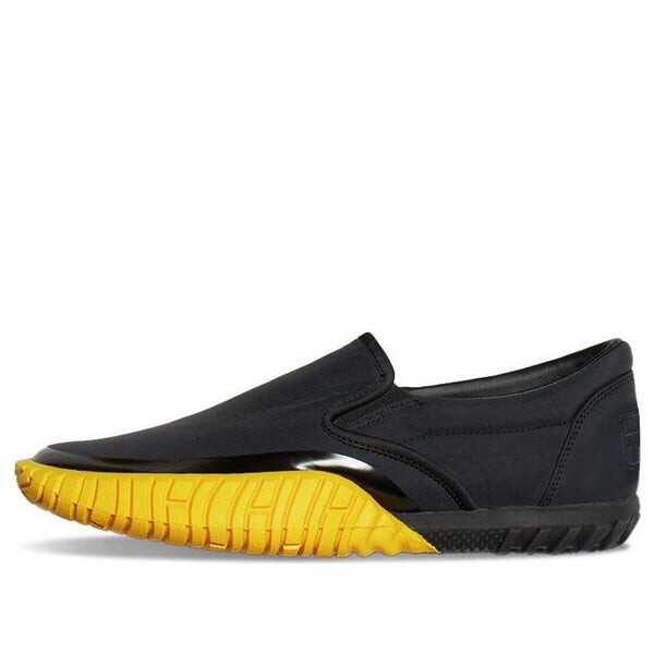 

Кроссовки утиные тигровые слипоны Onitsuka Tiger, черный