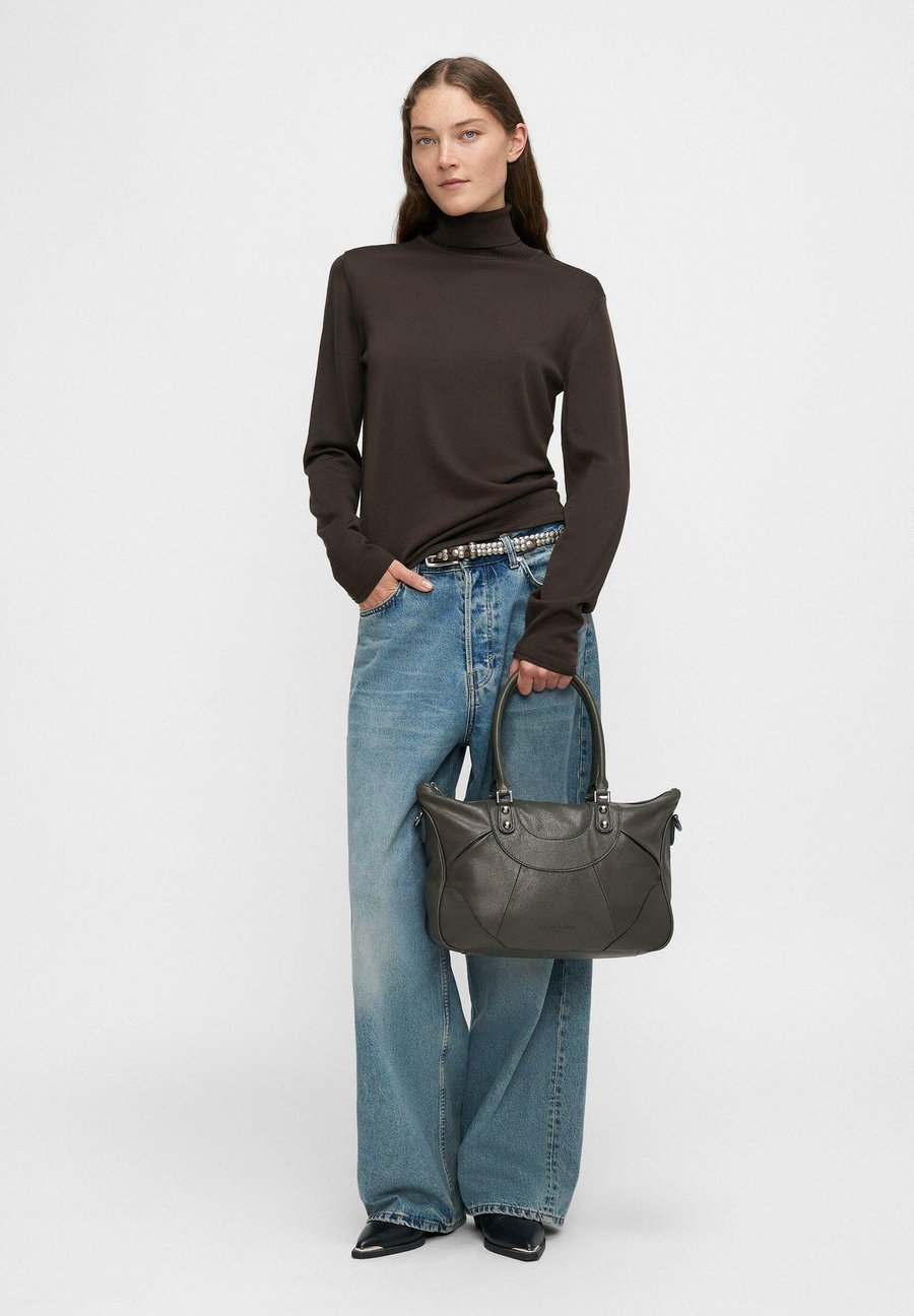 

Сумка Liebeskind Berlin Handbag, Olivgrün/Olive