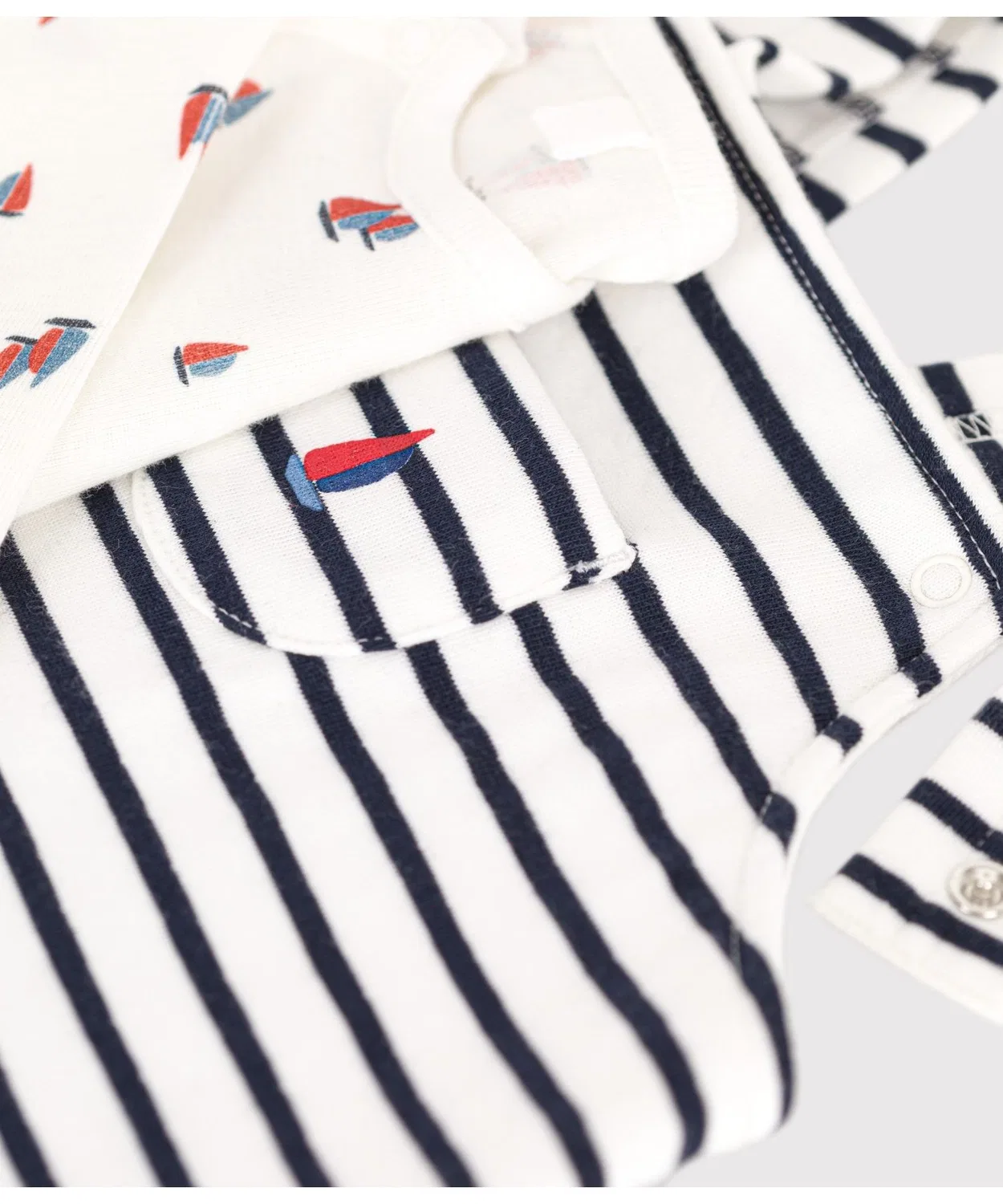 Комбинезон и боди набор Petit Bateau хлопковый белый с тёмно-синим — фото 4