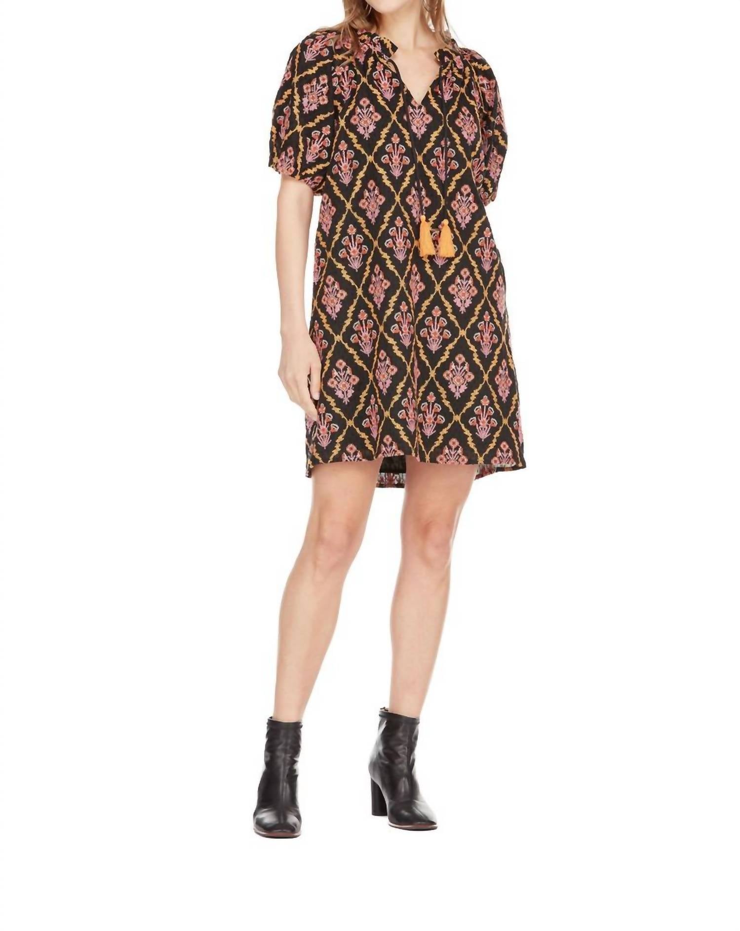 

Крестьянское платье с этнической вышивкой Joy Joy, цвет ethnic embroidery