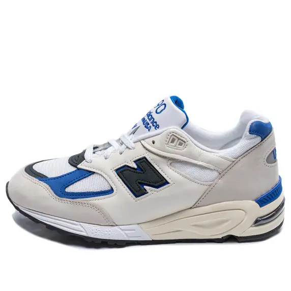 

Кроссовки teddy santis x 990v2 сделано в сша New Balance, белый