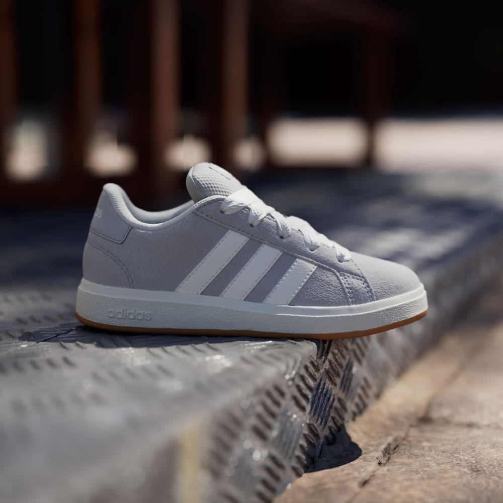 Кроссовки Adidas Grand Court 00s Shoes Kids, цвет Grey Two/Off White/Gum — фото 2