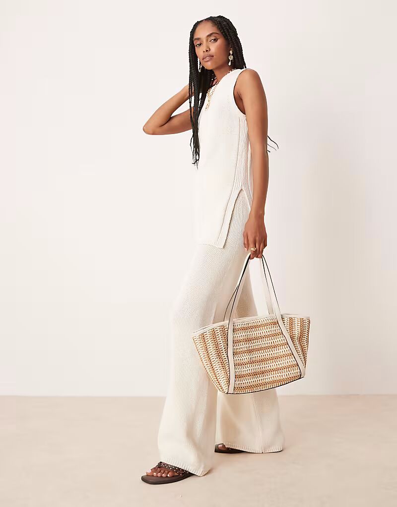 

Широкие брюки из плотной трикотажной ткани цвета «песок» Asos Design