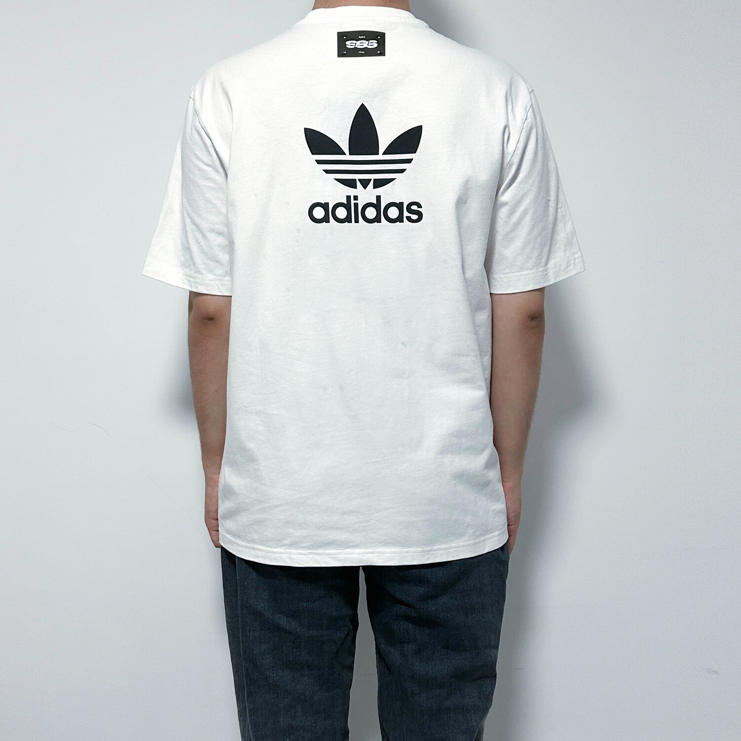 

Футболка унисекс Adidas Originals, цвет Cheese strips white