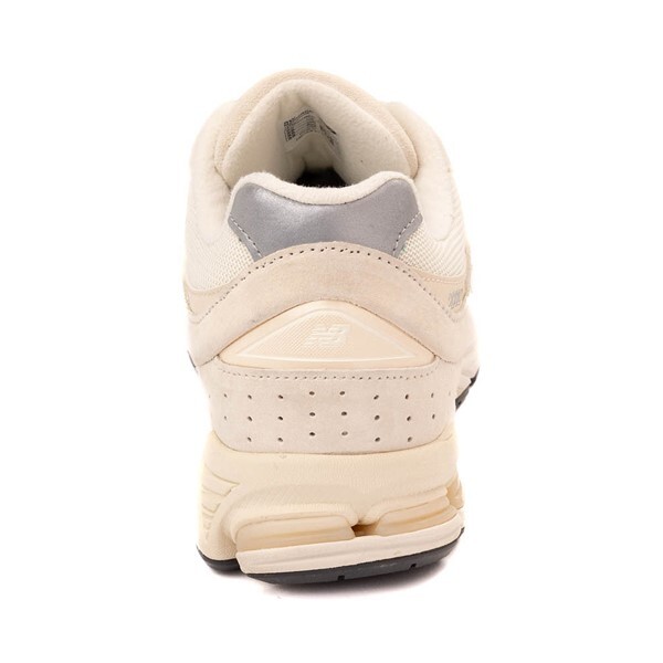 Кроссовки New Balance 2002R Athletic Shoe, цвет Calm Taupe/Angora/Silver — фото 4