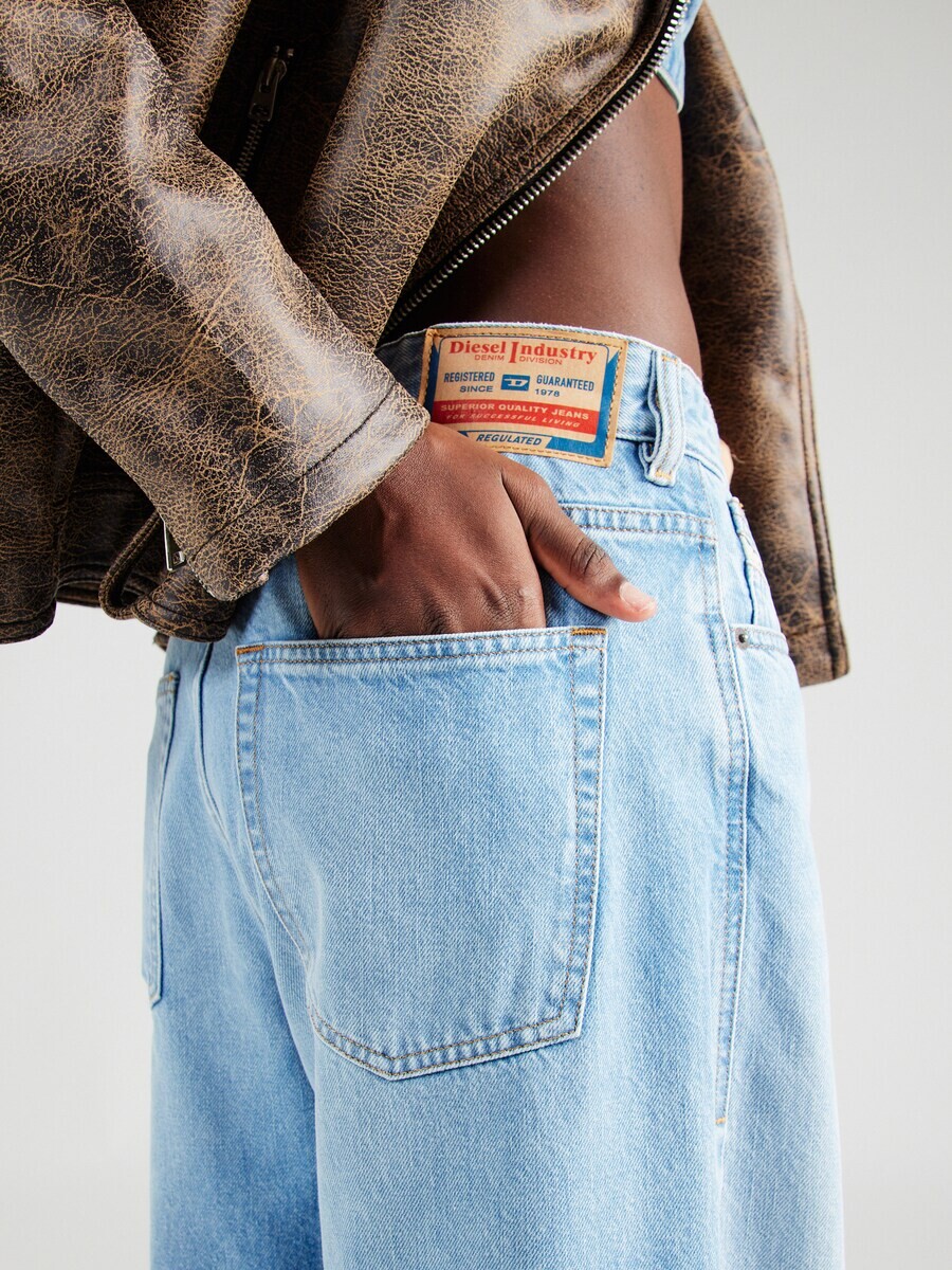 Джинсы DIESEL Wide leg Jeans 1996 D-SIRE, светло-голубой — фото 3