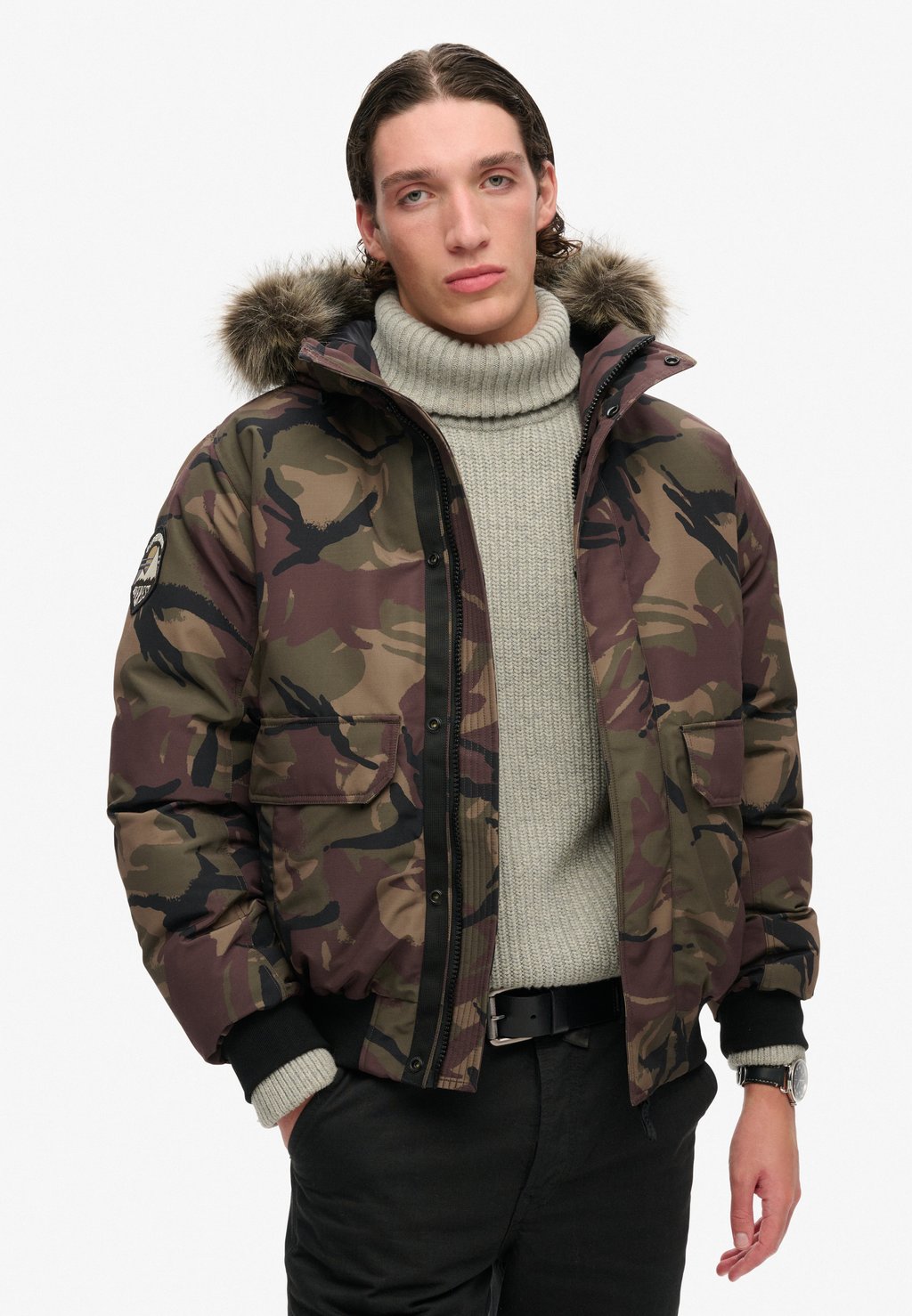 

Зимняя куртка Superdry, зеленый