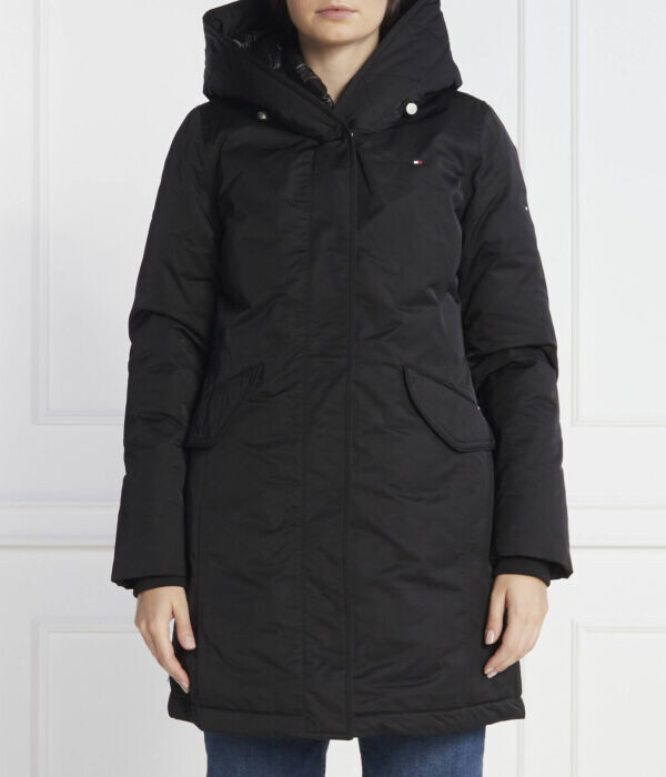

Парка утепленная Tommy Hilfiger Regular Fit, черный