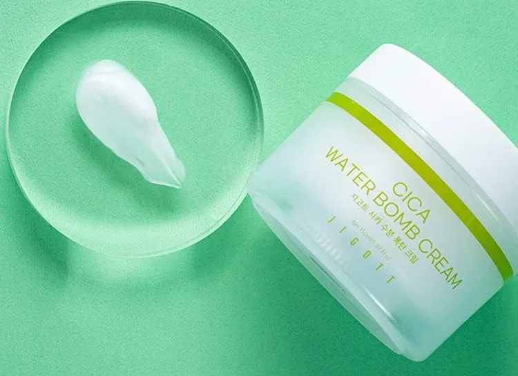 Крем для лица — Дневной Cica Water Bomb Cream JIGOTT, 150 мл — фото 3