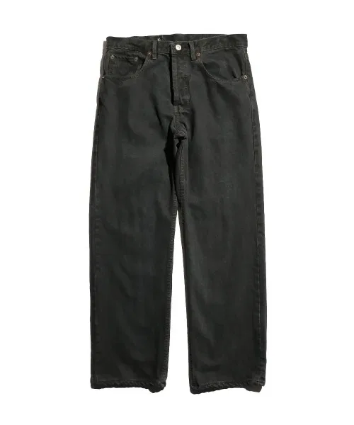 Экономный образ / Черные джинсы Levis 501 Good Length, окрашенные методом пошива