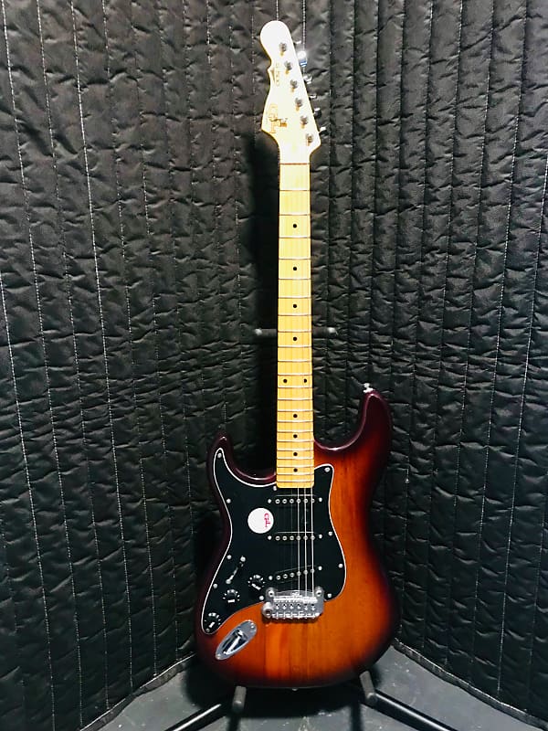 

Электрогитара G&L S•500 ‘LEFTY’ 2022 Tobacco Sunburst over Sassafras w/ Free Gig Bag