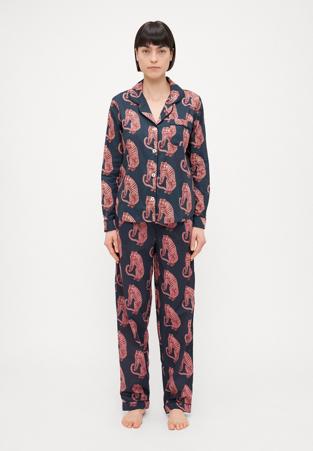 

Пижама WOMENS LONG Desmond & Dempsey, синий