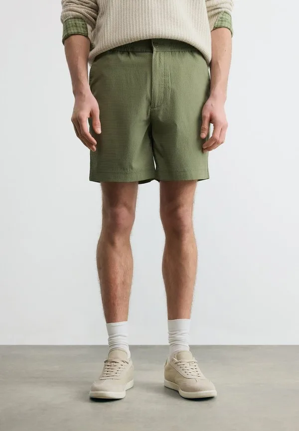 Прямые эластичные шорты из жатой ткани Calvin Klein, Deep Lichen Green