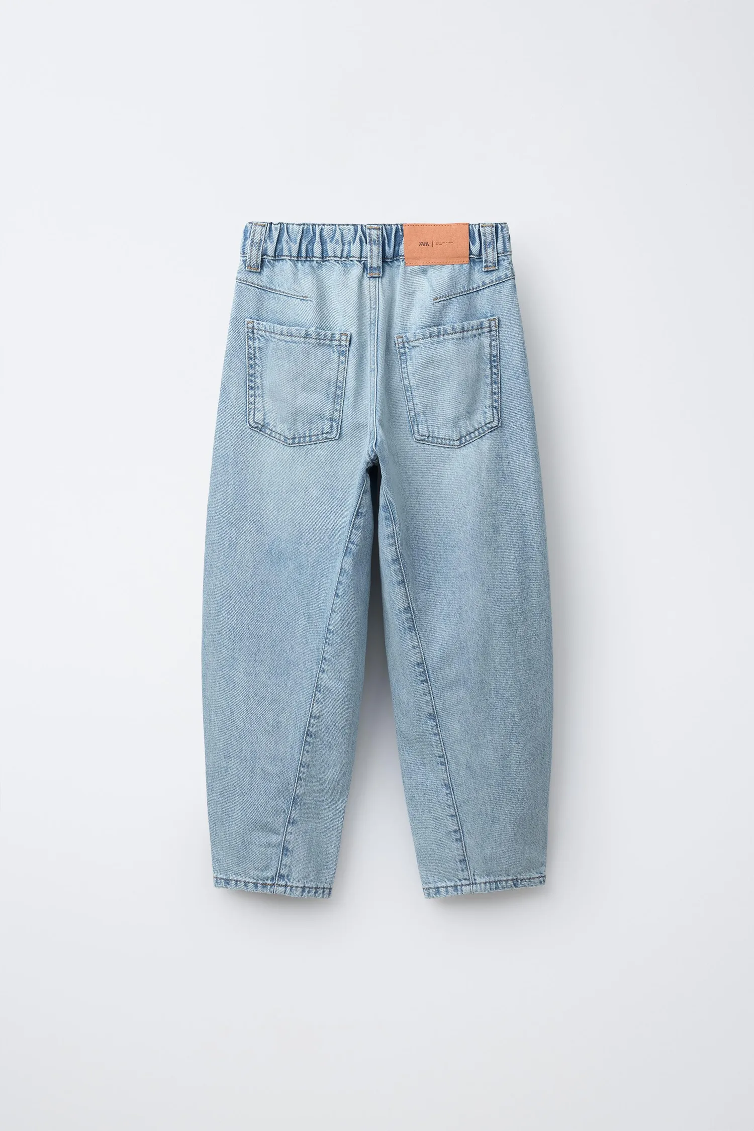 Zara Бочковые джинсы — фото 2