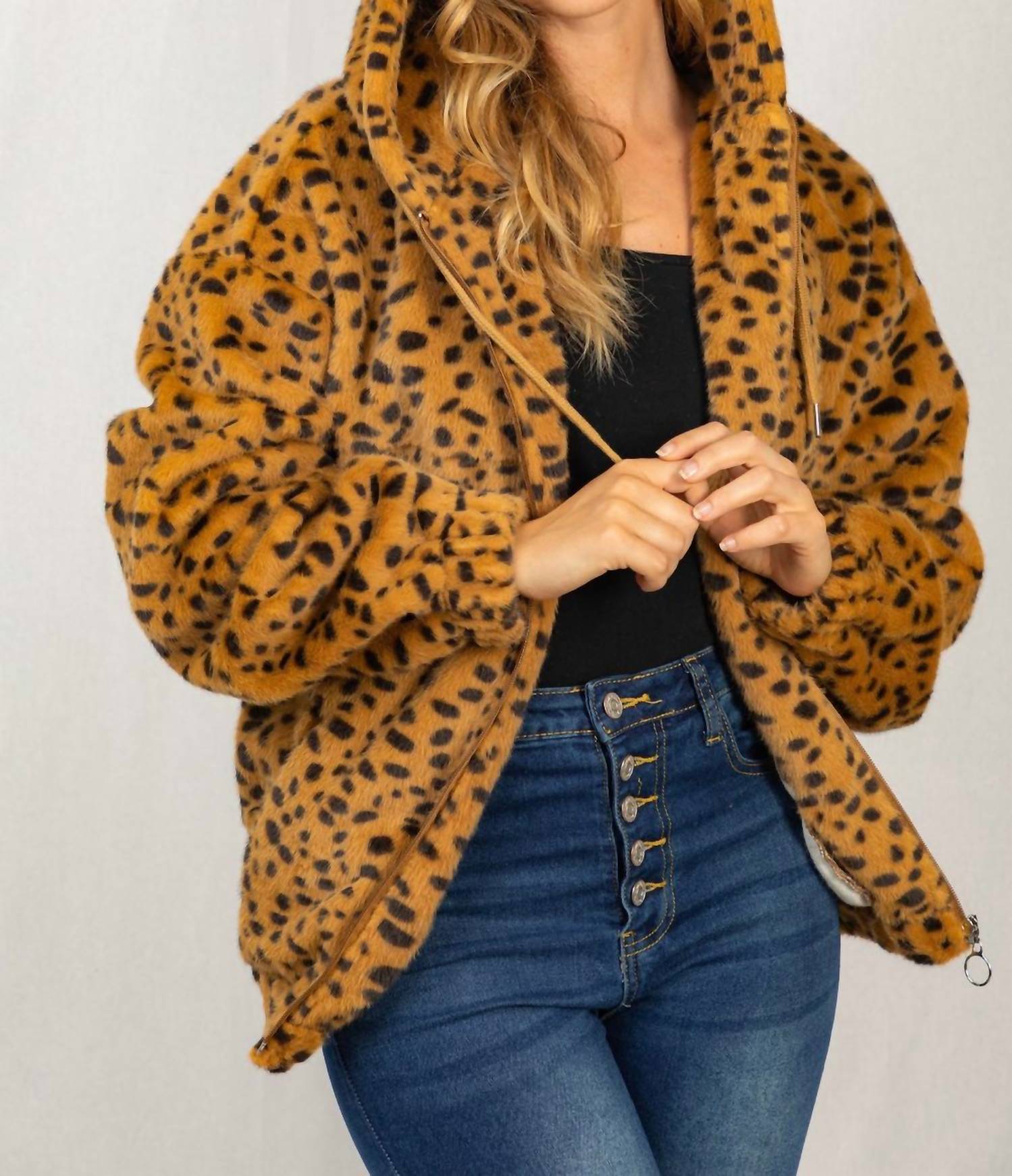 

Куртка с принтом далматина бежевого цвета White Birch, бежевый