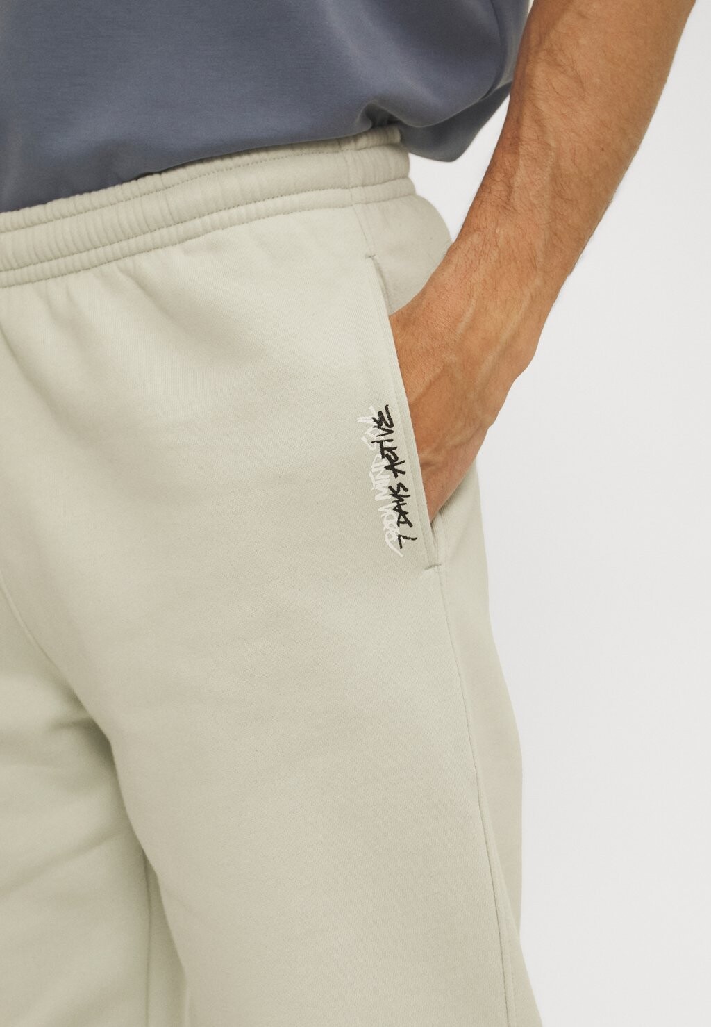 

Спортивные брюки Pants Unisex 7 DAYS Active, северная капелька