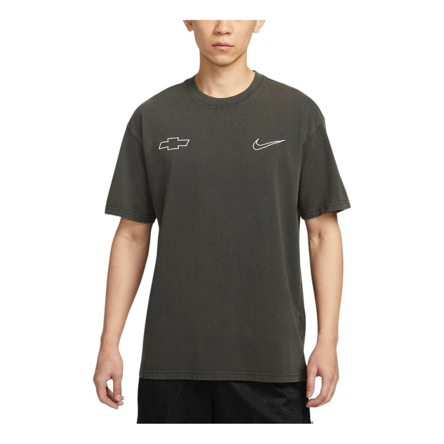 

Футболка Nike x Devin Booker x Chevy Max90 T-shirt Asia Sizing 'Anthracite', серый