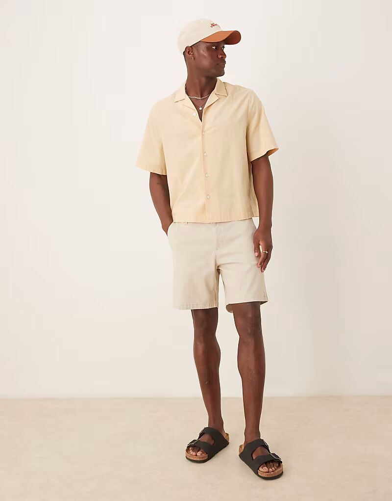 

ASOS DESIGN шорты чинос средней длины без застежек цвета песочного камня