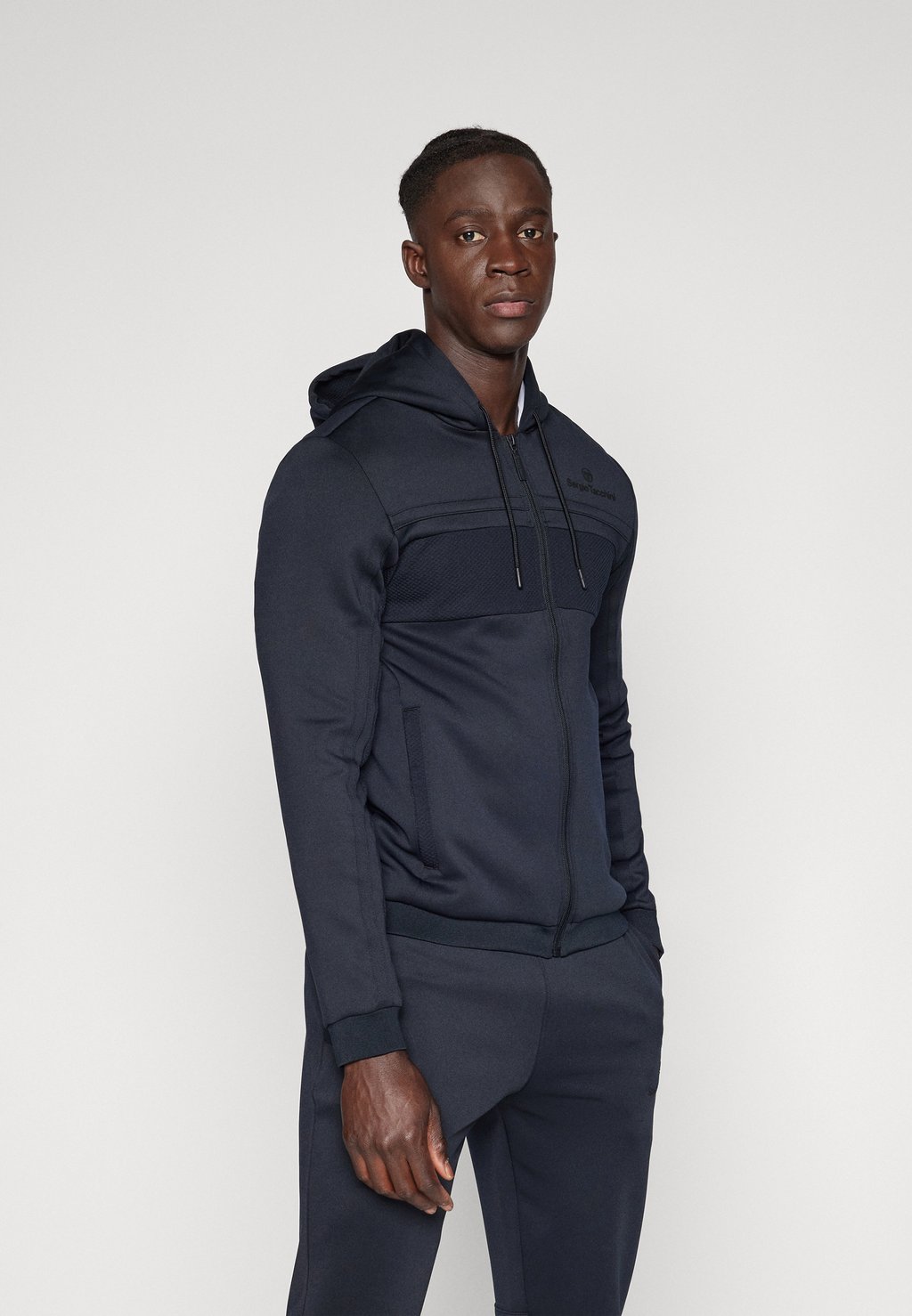 

Тренировочная куртка MAJONG HOODIE TRACKTOP Sergio Tacchini, черный