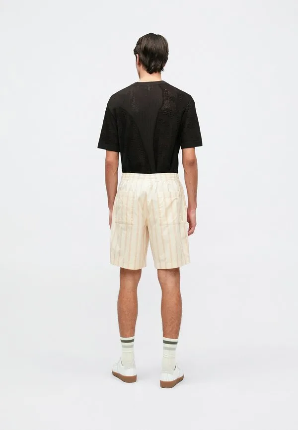 Шорты кремового цвета Lacoste, Off-White — фото 3