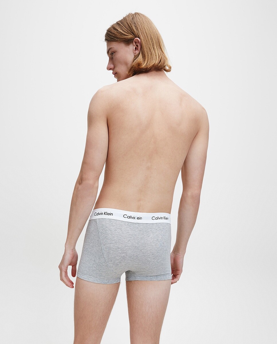 Комплект из трех мужских трикотажных боксеров разных цветов Calvin Klein, мультиколор — фото 2