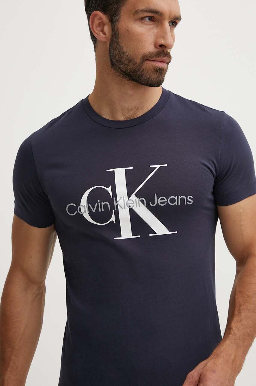 

Хлопковая футболка Calvin Klein Jeans, темно-синий