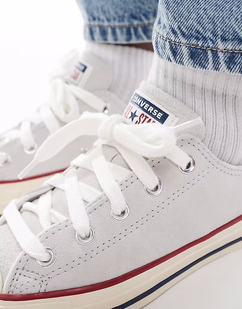 Кроссовки Converse Chuck Taylor All Star Ox светло-синего цвета с отделкой — фото 2