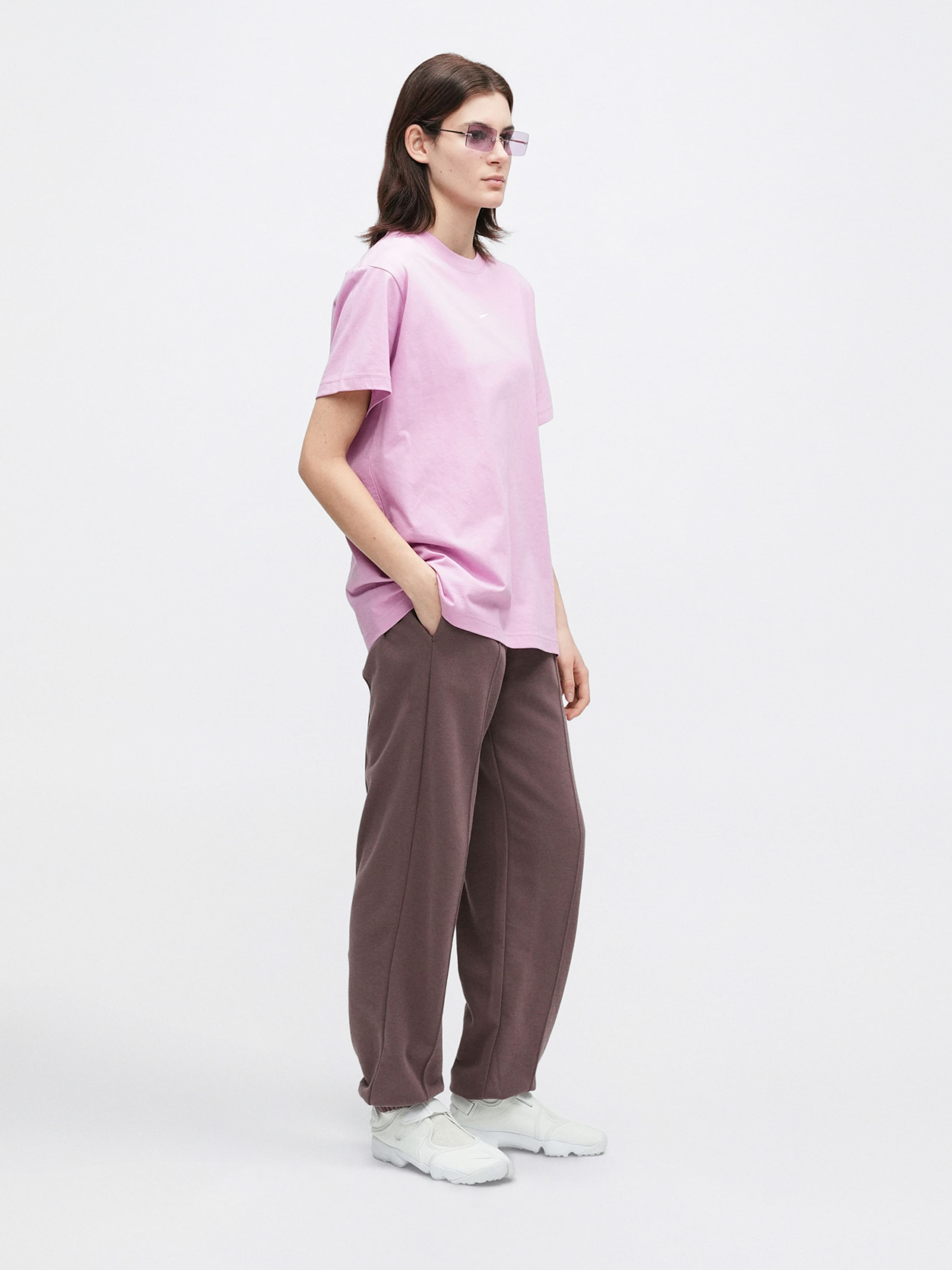 Nike Sportswear Футболка 'CLASSIC' в светло-розовом цвете — фото 4