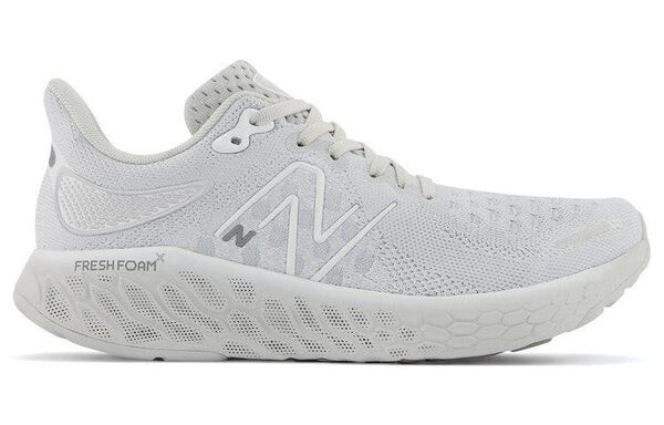Кроссовки свежая пена x 1080 v12 New Balance, белый — фото 2