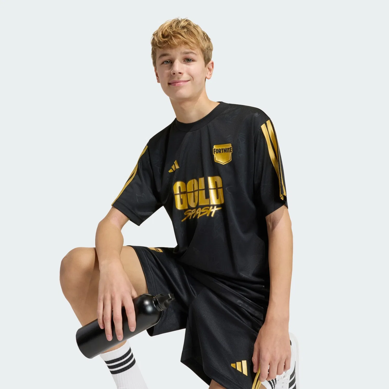 Спортивная футболка Adidas Sportswear Performance Shirt Adidas X Fortnite Midas черного цвета — фото 4