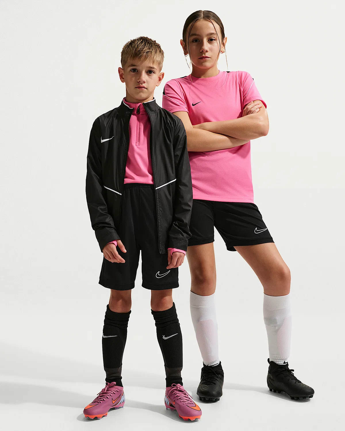 Детские футбольные шорты Nike Academy Dri-FIT, Black/Black/White