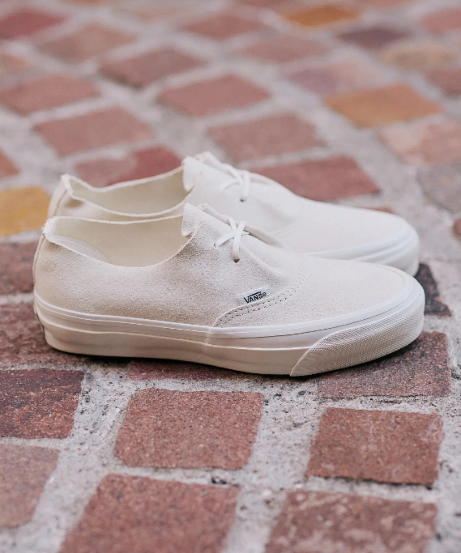 Кроссовки VANS PREMIUM AUTHENTIC EASE — фото 2