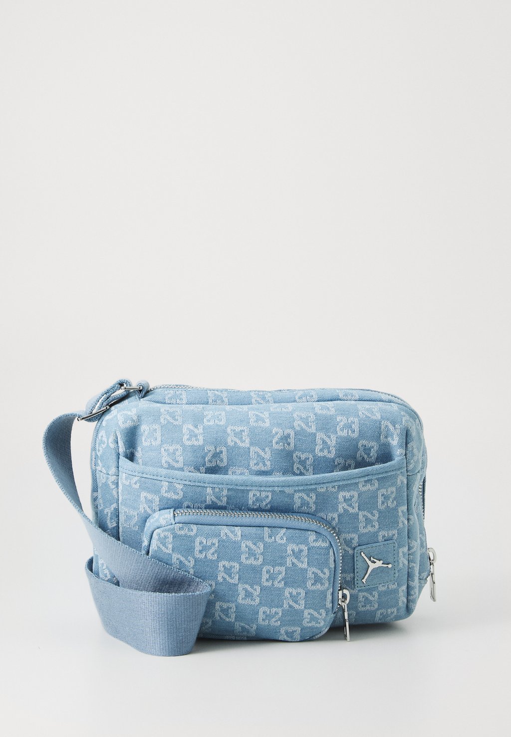 

Сумка через плечо MONOGRAM SLING BAG Jordan, цвет Bleached Denim