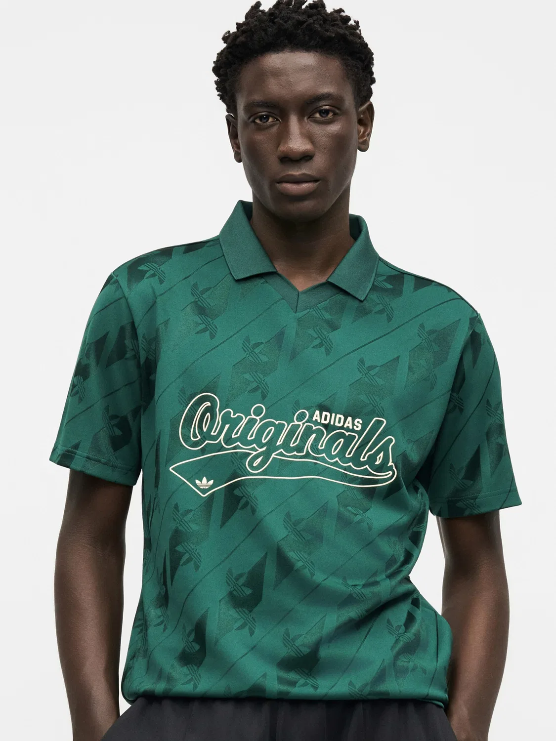 Футболка Adidas Originals зеленого и темно-зеленого цвета — фото 4