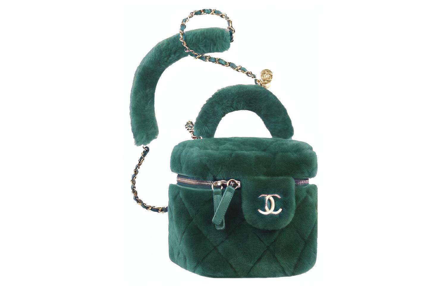 

CHANEL Маленькая плюшевая коробка и сумочка женская зеленая