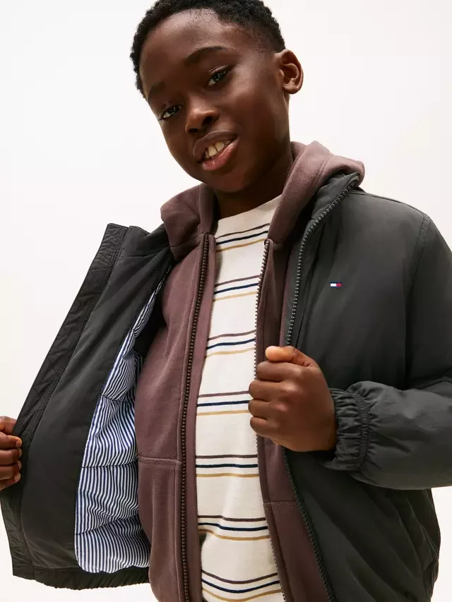 Детская утепленная куртка Essential, черная Tommy Hilfiger — фото 4