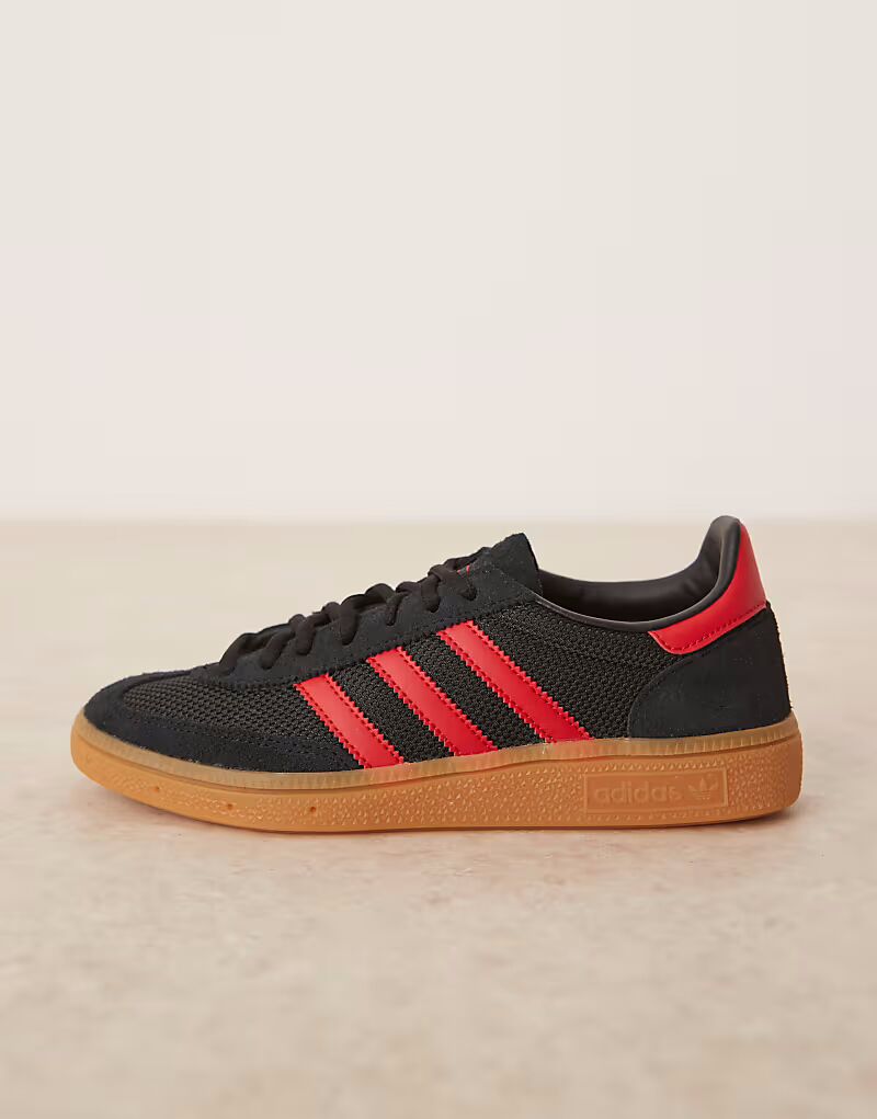 Кроссовки Adidas Originals Handball Spezial черного и красного цвета — фото 2